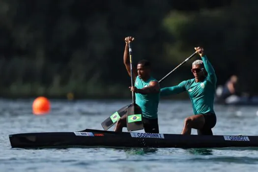 Isaquias Queiroz e Jacky Godmann terminam em último na final do C2 500