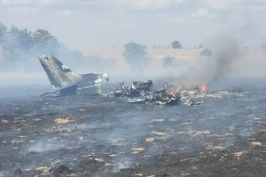 Aeronave que caiu e pegou fogo em Birigui ia para Socorro (SP)