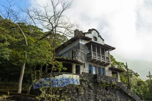 Alunos do Ensino Médio e Fundamental têm acesso gratuito às trilhas do Caminhos do Mar