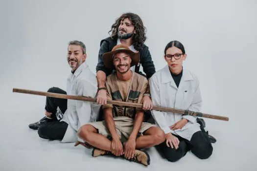 Cia de Teatro Parafernália apresenta espetáculo interativo ‘Água à Vista’ em Itobi-SP