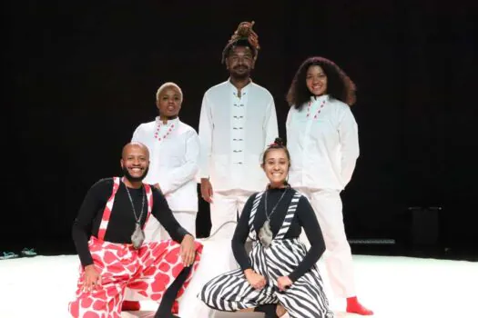 Diadema recebe peça teatral sobre a valorização da ancestralidade