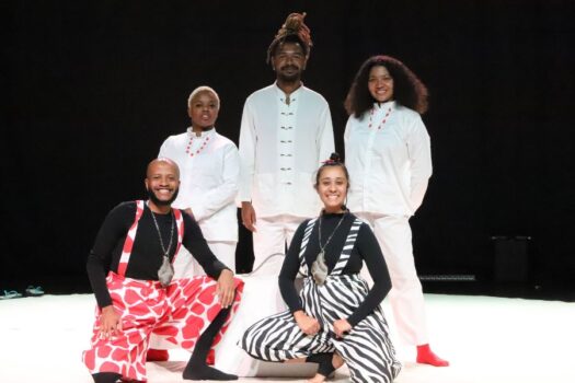 Diadema recebe peça teatral sobre a valorização da ancestralidade