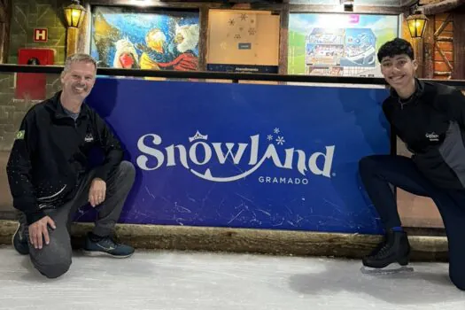 Atleta da Snowland Academy é convocado para Grand Prix de Patinação Artística no Gelo na Europa