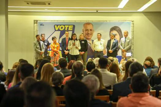 Flávia Morando e Dr. Davanzo recebem grande adesão de advogados