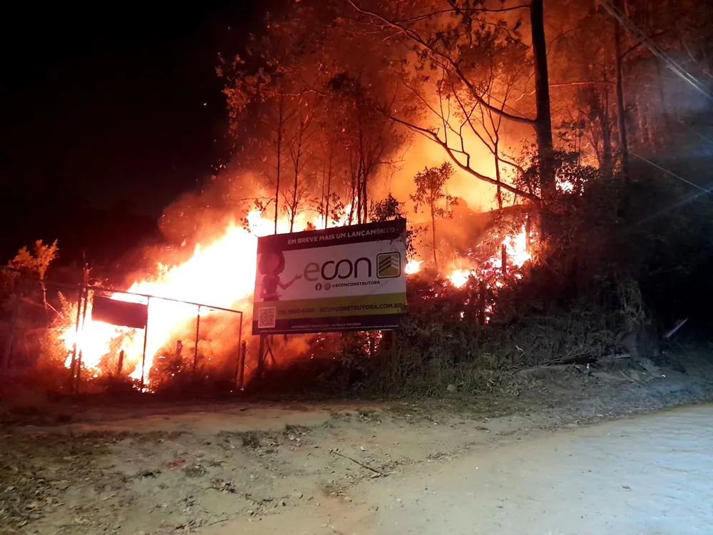 Incêndio na Estrada do Montanhão – Semasa 1