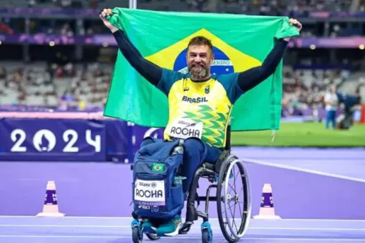 Brasil fecha campanha nas Paralimpíadas com recordes em ouros e medalhas