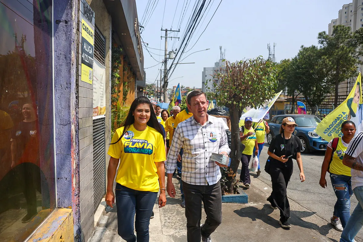 caminhada-flavia-morando-capa