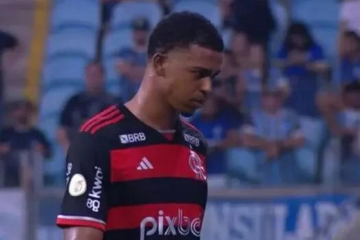 Grêmio identifica torcedor acusado de racismo pelo Flamengo