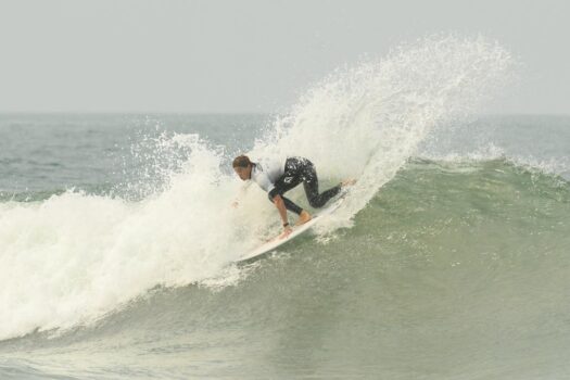 CBSurf Taça Brasil 5000 São Chico Pro define as quartas de final femininas na Prainha