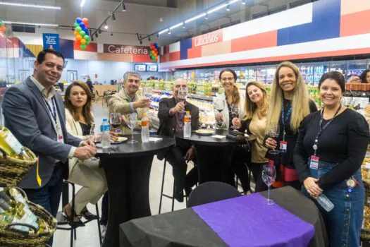 COOP reúne apreciadores de vinho em evento temático