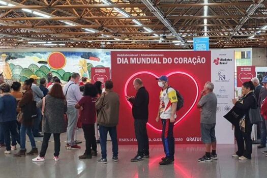 Estação Tatuapé recebe ação referente ao Dia Mundial do Coração nesta sexta-feira (27)