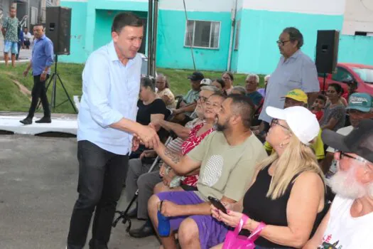 Em São Bernardo, regularização contempla com escrituras 95 moradores do Cocaia