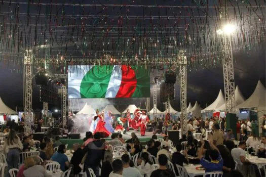 Primeira noite da 2ª Festa Italiana atrai 5 mil pessoas a Ribeirão Pires