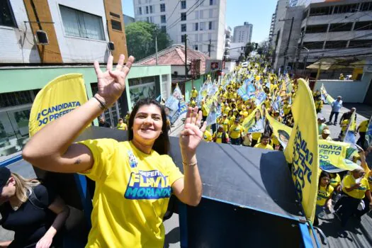 Candidata Flavia Morando reúne 10 mil pessoas no Centro de São Bernardo