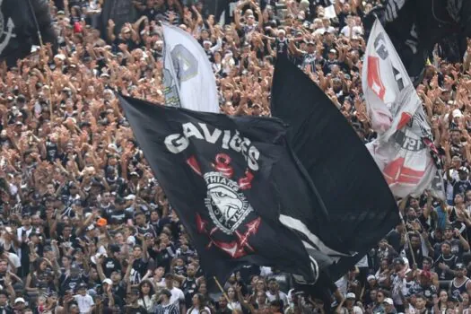 Gaviões pede para Corinthians não entrar em campo contra Flamengo