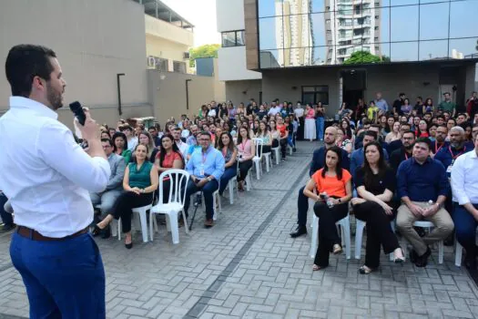 Gilvan fala sobre empreendedorismo para mais de 200 empresários e funcionários da construtora Patriani