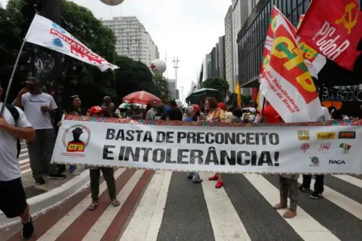 Pesquisadores debatem limites da independência