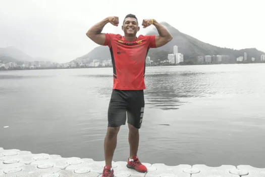 Isaquias Queiroz é campeão brasileiro de canoagem velocidade