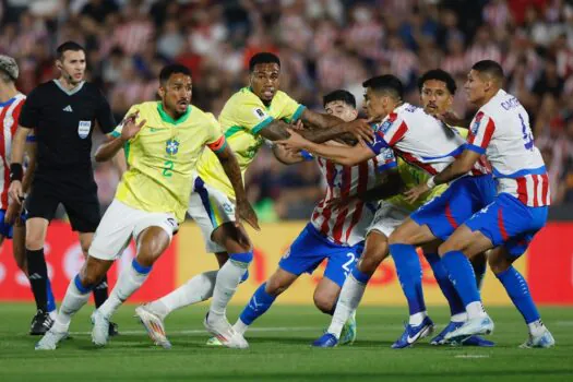 Eliminatórias: Brasil joga mal e perde para o Paraguai por 1 a 0