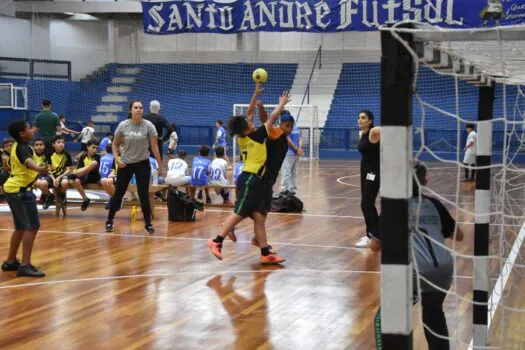 Educação de Santo André é destaque no mini handebol dos Jogos Escolares