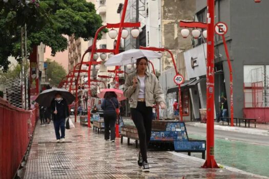 Prefeitura de SP lança projeto para fazer esplanada na Liberdade sobre a Radial Leste