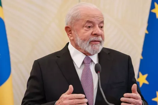 Lula diz que bolsonaristas estão ‘triturando’ deputado da bancada evangélica que o elogiou