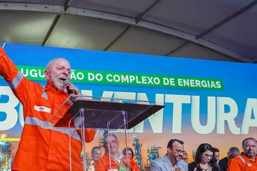 Lula critica salários de presidentes da Vale e da Eletrobras