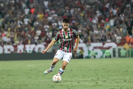 Martinelli se torna jogador do Fluminense com mais jogos na Libertadores