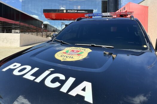 Trio que transportava 119 tijolos de maconha é preso em Diadema