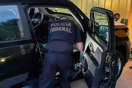 Polícia Federal prende suspeito de contrabandear micos-leões dourados