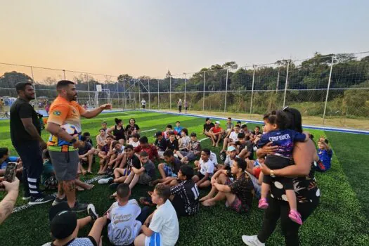 Moradores de Ribeirão Pires celebram conquista de Praça Esportiva em Ouro Fino