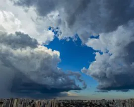 Título do post: Depois de temporal semana comea com tempo ameno em SP