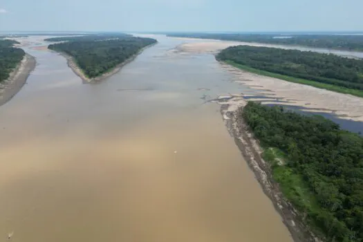 Piora da seca deve dificultar navegação no rio Amazonas e pode aumentar preço de produtos