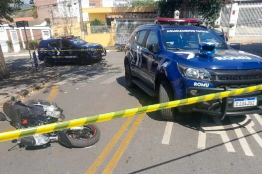 GCM intercepta motocicleta utilizada em roubos no Jardim São Caetano