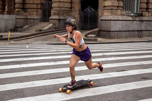 Skate se consolida como fenômeno em SP com novas pistas e grandes eventos