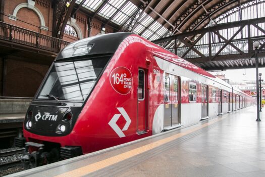 Seis estações da CPTM terão ação em referência ao Setembro Amarelo neste domingo (29)