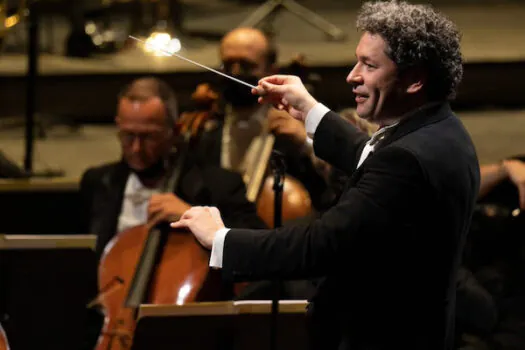 Canal Arte1 apresenta maestro Gustavo Dudamel e a Orquestra da Ópera de Paris