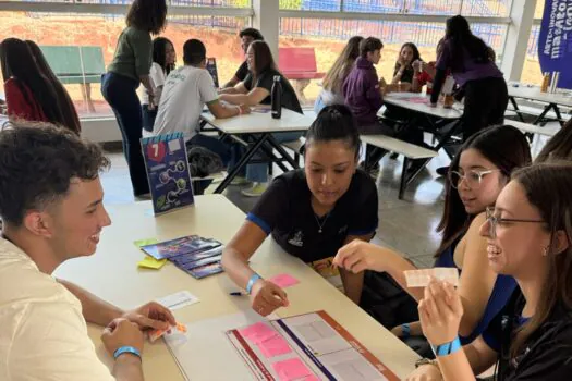 Jovens de São José do Rio Preto e SP recebem projeto que une arte, inovação e sustentabilidade