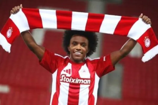 Ex-Corinthians, Willian é anunciado pelo Olympiacos, da Grécia