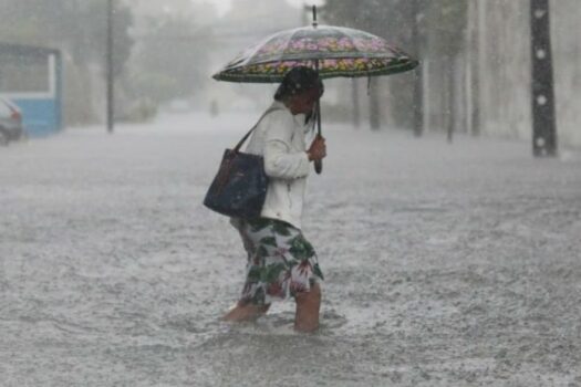 Tempestade prevista para esta sexta (18) deve atingir todo o estado de SP, com ventos de 60 km/h