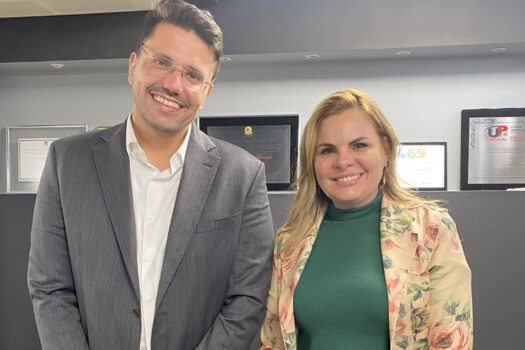 Carla Morando discute com secretário Rafael Benini próximas etapas para implantação da Linha 20 do Metrô