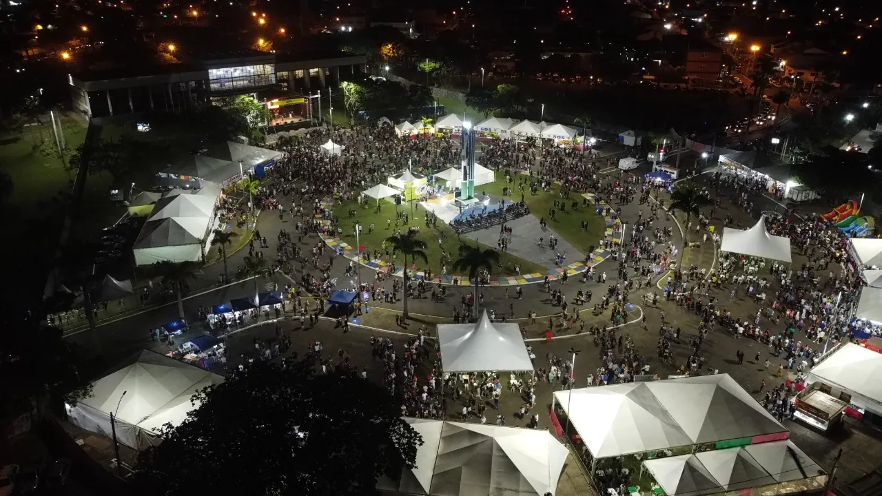 Página 23 Festa das Nações NO