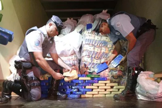 Polícia de SP apreende carga de 800 kg de cocaína avaliada em R$ 50 milhões