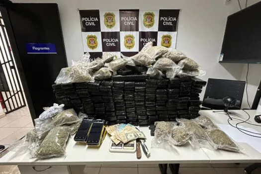 Denúncia leva polícia a encontrar 100 kg de maconha em apartamento no interior de SP