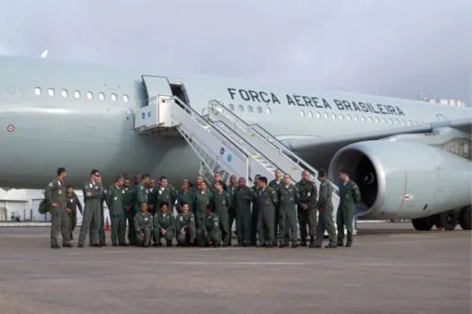 Aeronave do Governo Federal decola rumo ao Líbano para resgate de brasileiros