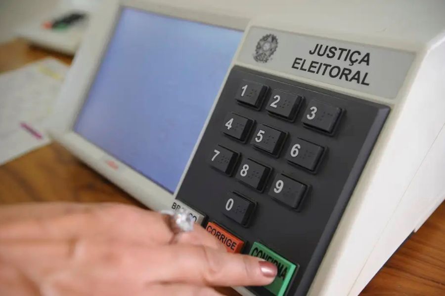 justica-eleitoral-votacao