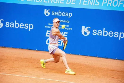 Laura Pigossi estreia com vitória em no WTA 125 de Santa Cruz, na Bolívia