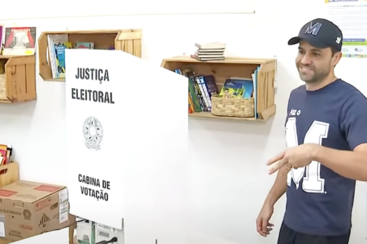 ‘Os últimos serão os primeiros’, diz Marçal sobre votar a 5 minutos do fim da eleição