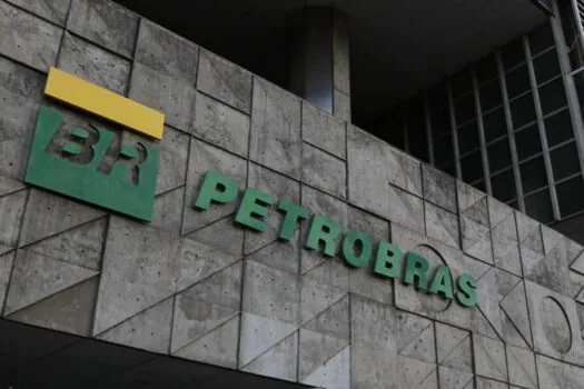 Petrobras aprova R$ 3,5 bilhões para retomar obras em fábrica de fertilizantes em MS