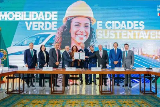 Nova Indústria Brasil vai investir em moradia, saneamento e infraestrutura